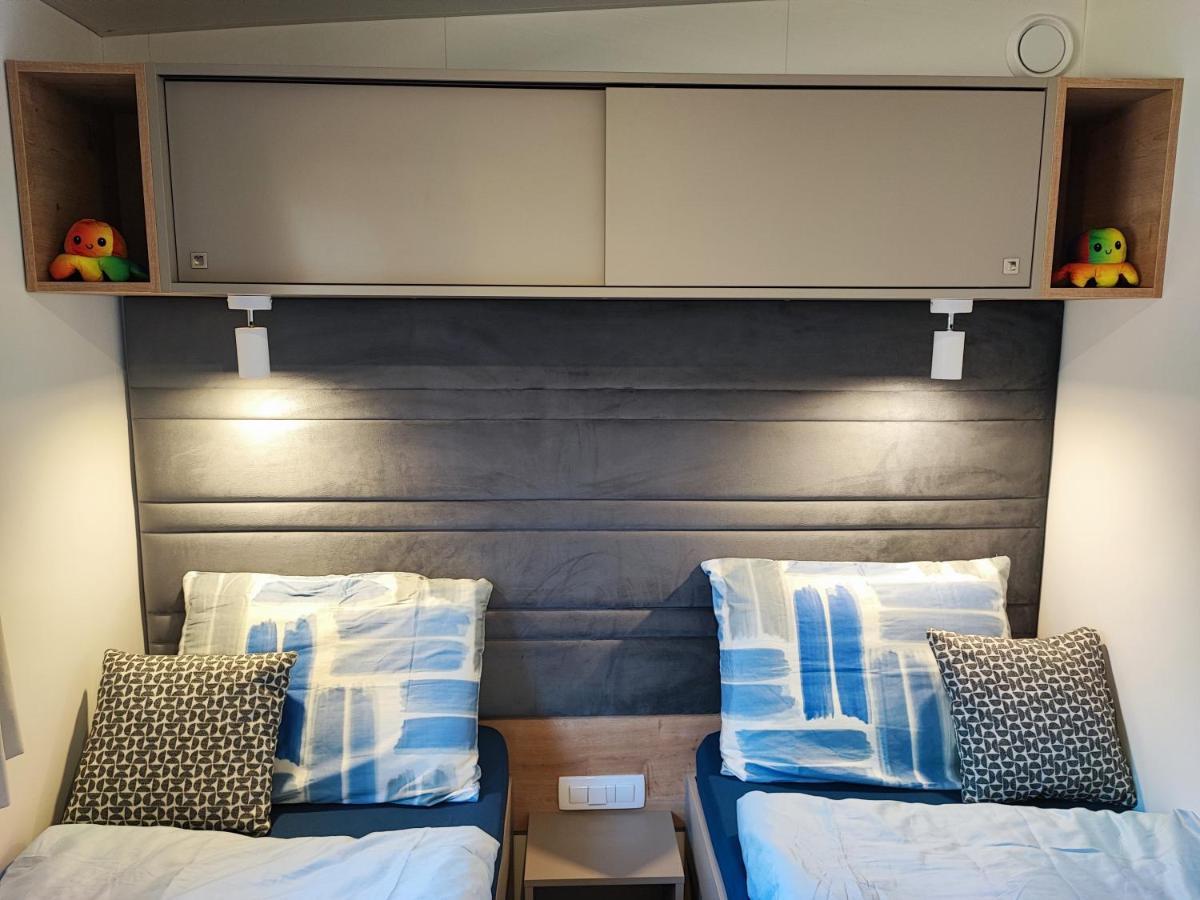 Memita Mobile Homes, *